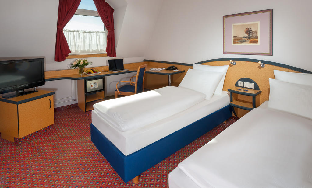Dorint Airport-Hotel Berlin-Tegel Kamer foto